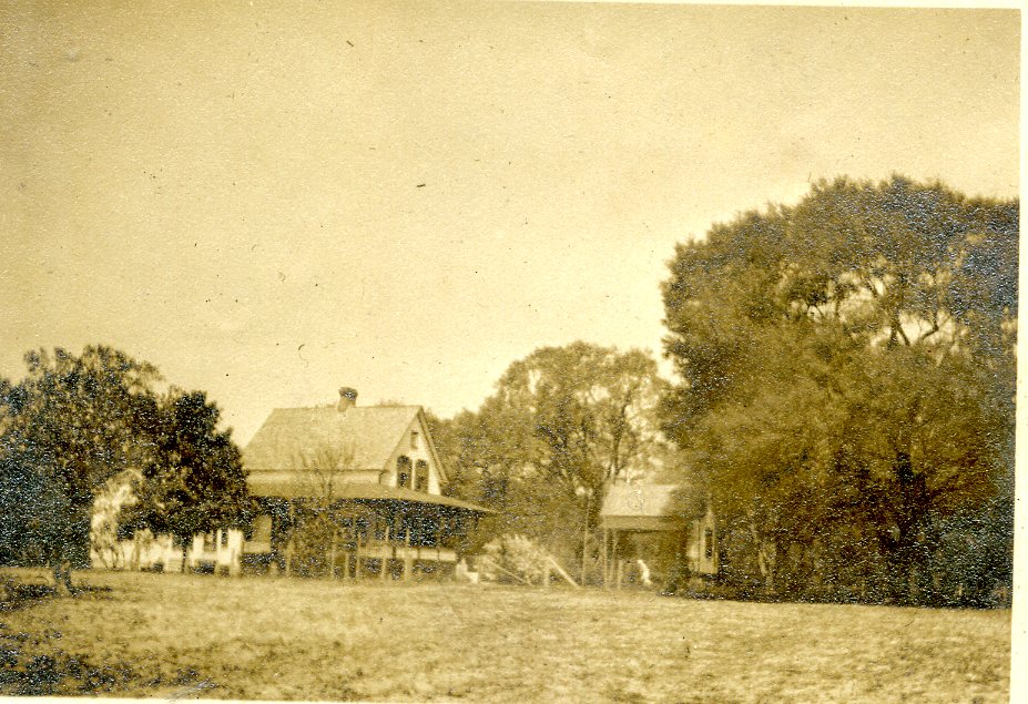Gould1 family home= next to current Luthern Church.jpg